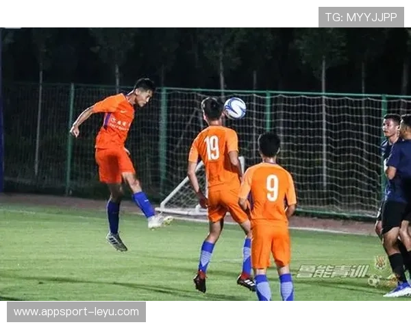 河床青训为何启用新型追踪系统？数据隐私红线，职业足球如何平衡