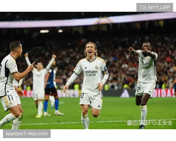 阿尔巴助攻数创新高，助力球队不败战绩持续攀升