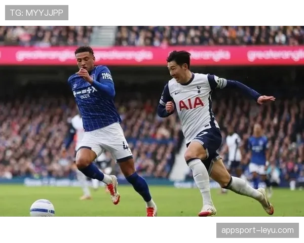 孙兴慜向热刺球迷承诺全力以赴，状态回升迎战新赛季