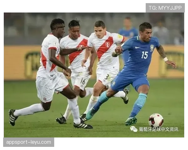 秘鲁队创新进攻套路引世界杯关注，战术改革助力状态回暖