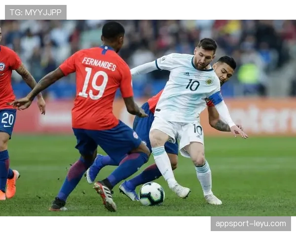 阿根廷主帅战术革新引领球队强势复兴,世界杯征程再创辉煌 阿根廷主帅战术革新引领球队强势复兴,世界杯征程再创辉煌