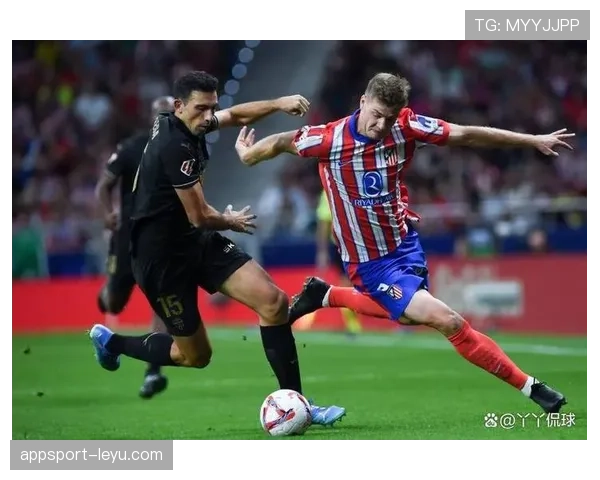 瓦伦西亚保级形势受关注,球队近期表现波动引发讨论与担忧 瓦伦西亚保级形势受关注,球队近期表现波动引发讨论与担忧